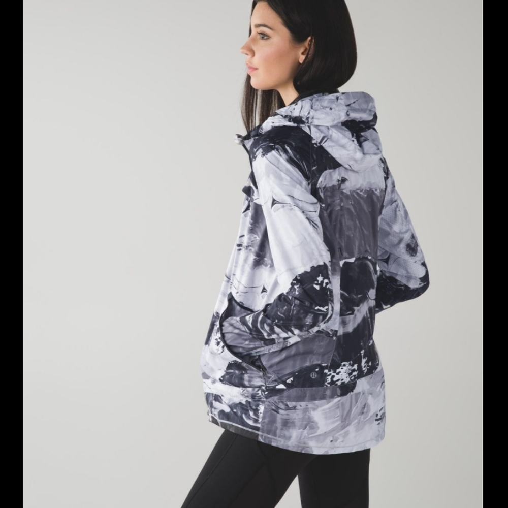 lululemon athletica Black & White Abstract Hooded Jacket